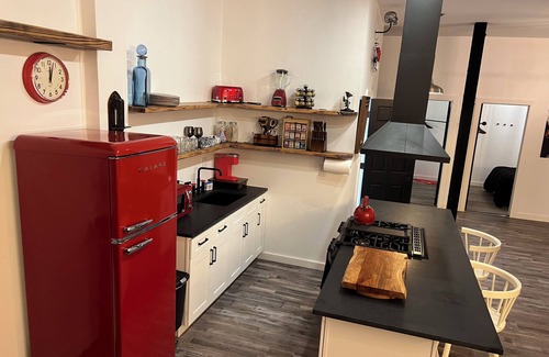 Bedford-Stuyvesant Apartamento | NYC SPEAKEASY-BEDSTUY CHAPEL