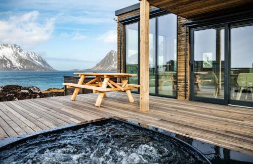 Barstrand Casa | Nydelig hytte i unike Lofoten i nærheten av Henningsvær!