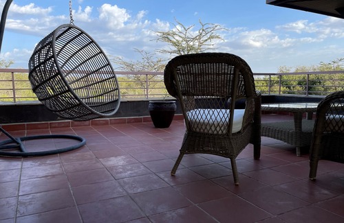 Nanyuki Villa | 3 mins from Olpejeta Conservancy with stunning Mt. Kenya Views - 4 BR Villa