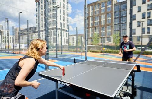 Shevchenkivs'kyi District Apartamento | Nyvky Like Home - Файна Таун із сезонним басейном - Кв 6 низький поверх