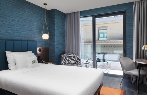 Athens City Centre Hotel | NYX Esperia Palace Hotel Athens