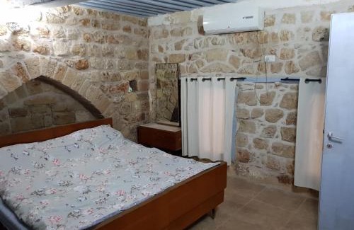 Acre Old City Casa | Nzar Khoury for Hosting
