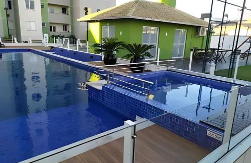 Itacolomi Apartamento | Oásis em Piçarras: 300mts da praia| 2 dorm| AC