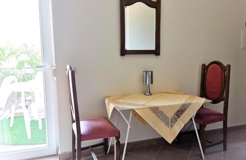 Portimao Apartamento | Oásis Tropical, Jardim e Piscina!