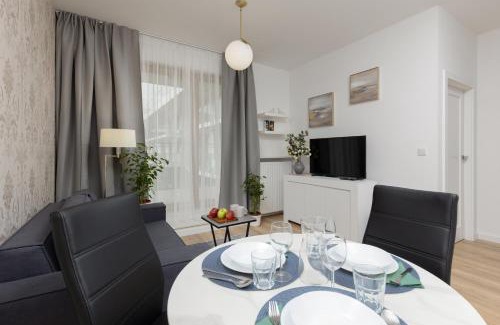 Wilanow Apartamento | Oś Królewska - Comfortable Apartment in Wilanów