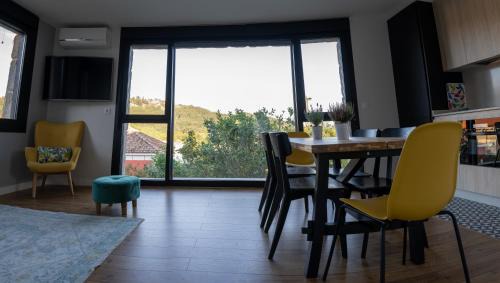 Donon Casa | O Feixoal
