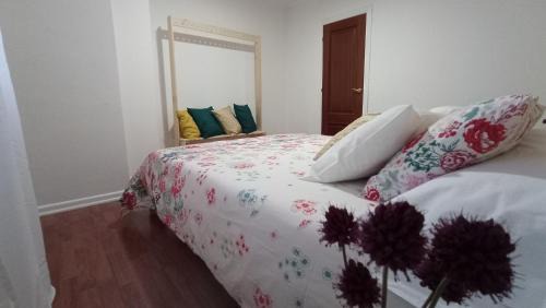 Puebla del Caraminal Apartamento | O Lagar apartamento grande y luminoso. 8 personas.