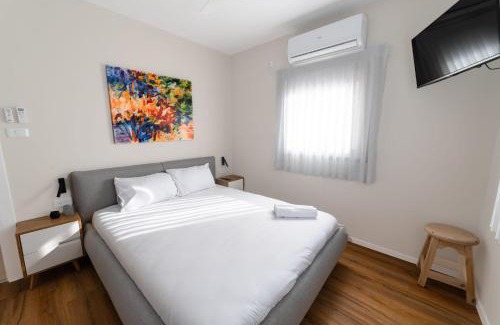 Bat Yam Apartamento | O&O Group - Amazing Seaview 3 BR Apartment