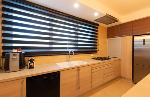 Rishon LeTsiyon Apartamento | O&O Group - Huge Villa With Jacuzzi By The Beach
