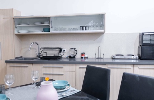 Rishon LeTsiyon Apartamento | O&O Group-The SeaGate Estate Suites-BasementSuite2