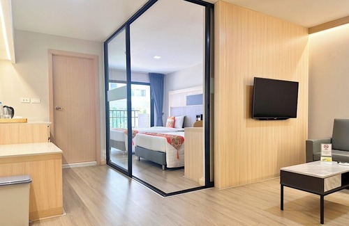 Bang Chalong Hotel | O2 Grand Suvarnabhumi Airport