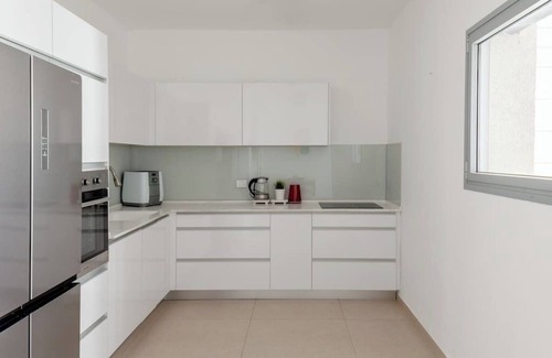 Bat Yam Apartamento | Oַ&O Group- Luxury 3BR APT 33 Floor See View Tower