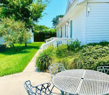 Rockport Casa | Oak Cottages 4