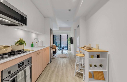 Eau Claire Apartamento | Oak & Gold Retreat DT Lux River Walks