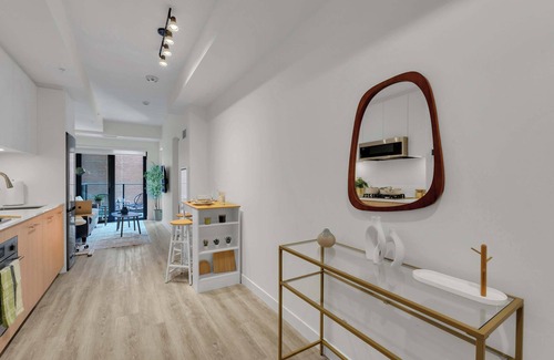 Eau Claire Apartamento | Oak & Gold Retreat DT Lux River Walks