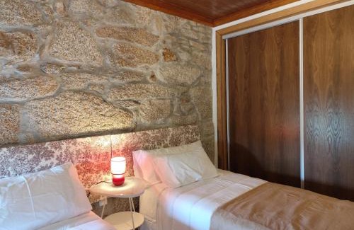 Sao Joao do Monte Casa | Oak House