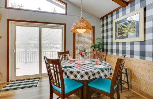 Tranquil Harbour Casa | Oak Island Vacation Rental with Decks, Walk to Beach