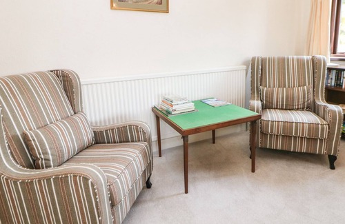 Millthorpe Cabaña | OAK LEA, family friendly, character holiday cottage in Dronfield