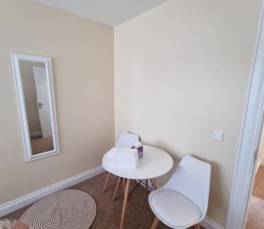 Bogside Casa | Oak Leaf Suite