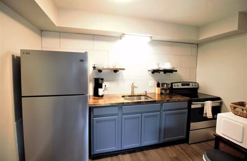 Fairborn Apartamento | Oak Overflight Oasis Condo-Minutes to WPAFB & WSU with AC, fast WiFi
