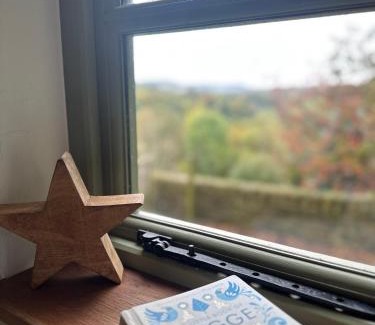 Honley Otro | Oak + Stars Hideaway
