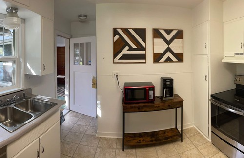 Omak Casa | Oak Street Farm House