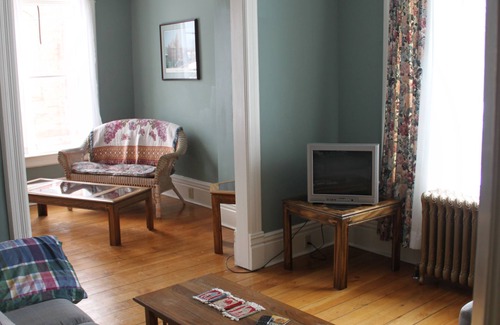 Laurium Apartamento | OAK STREET INN - COPPER SUITE