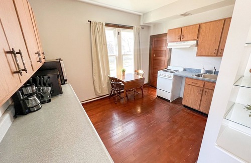 Mahomet Casa | Oak Street Station in Downtown Mahomet
