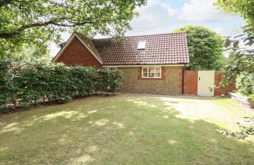 Crostwick Casa | Oak Tree Lodge