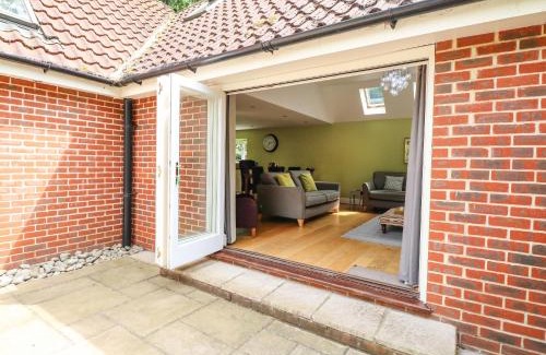 Crostwick Casa | Oak Tree Lodge
