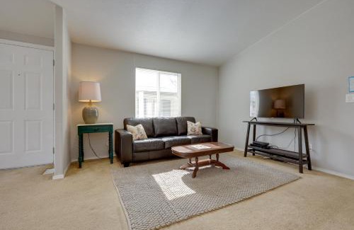 Oak View Casa | Oak View Home - Close to Beaches and Trails!