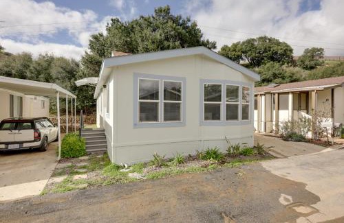 Oak View Casa | Oak View Home - Close to Beaches and Trails!