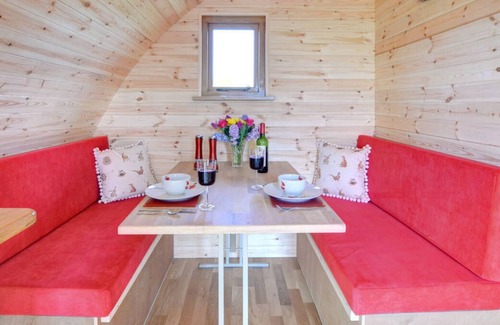 Llanddeusant Casa | Oak View in the beautiful Llangadog