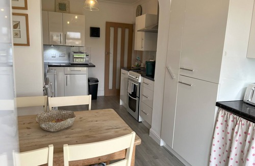 Saint Osyth Casa | Bungalow-De Lujo-Baño Privado-Vista a la Calle