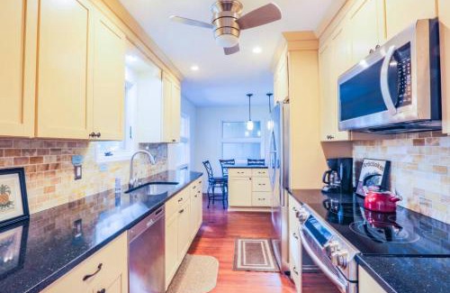 West Beach Casa | Oak Woods Cottage