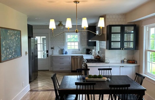 Southville Casa | Oakdale Farms! Fun game room! Hillside views
