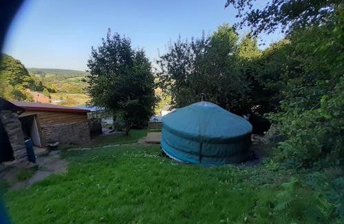 Blakeney Otro | Oakdean Cottage Yurt
