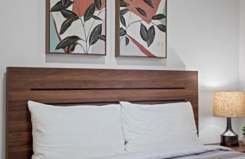 South Oakland Casa | Oakland, Pittsburgh !E Cozy and Stylish Private Bedroom with Shared Bathroom