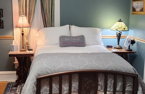 Menomonie Cama Y Desayuno | Oaklawn Inn LLC