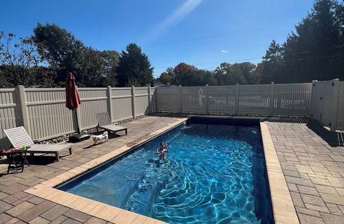 Plum Casa | Oakmont 5-bedroom house, 1-2 min walk to US Open 2025 Golf Course entrance
