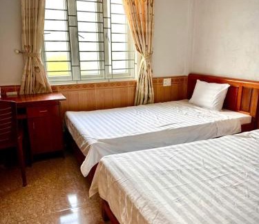 Mang Yang Cama Y Desayuno | Oanh Dung Hotel