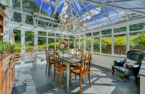 Oare Casa | Oare Manor Cottage