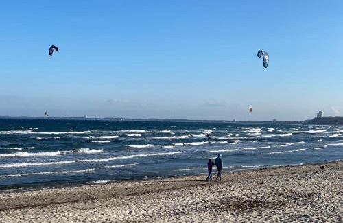 Sierksdorf Apartamento | Oase mit Meerblick, Schwimmbad & nahe Hansapark, kostenlos Parken
