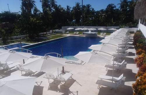 Juan Esteban Hotel | Oasi Encantada - Beach Resort