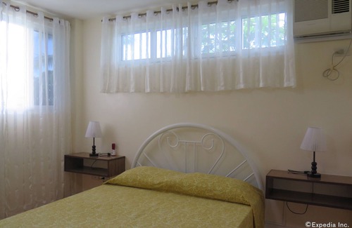 Dauis Cama Y Desayuno | Oasi Fiore Bed and Breakfast