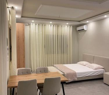Mbrostar-Urë Apartamento | Oasis