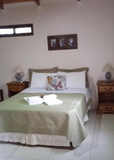 Zona Granja Cama Y Desayuno | Oasis Bed and Breakfast