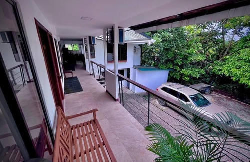 Barrio Pilo Apartamento | Oasis by Franklin #8