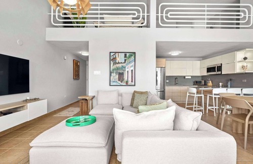 Zarzal Apartamento | Oasis by the Sea | Beach Penthouse w. Rooftop