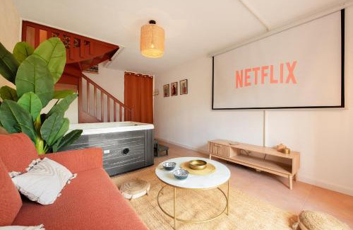 Barriere de Paris Apartamento | Oasis Cachée - Jacuzzi et cinéma